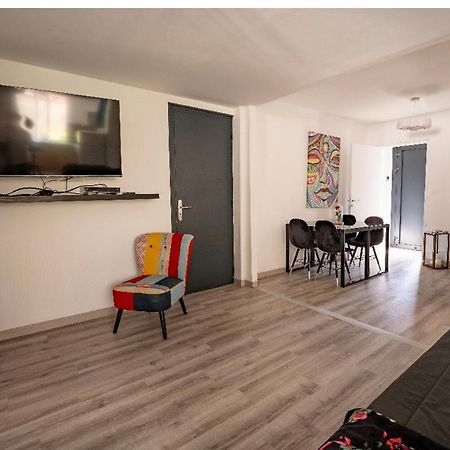 Appartement De 80M2 Refait A Neuf Bezannes Exteriér fotografie